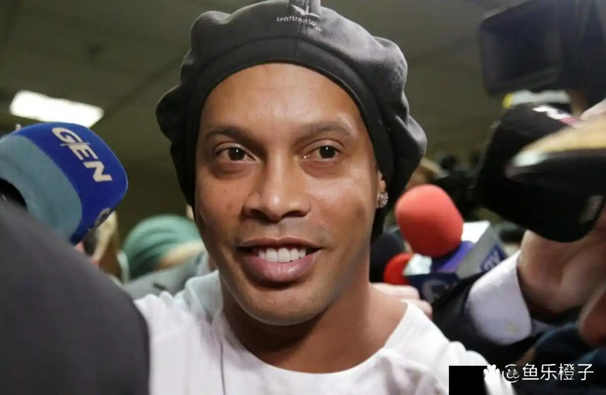 某俱乐部由 某俱乐部由