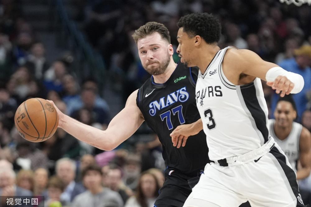 则展现了他 则展现了他