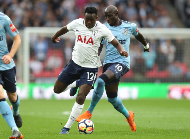 捷的脚步闻 捷的脚步闻